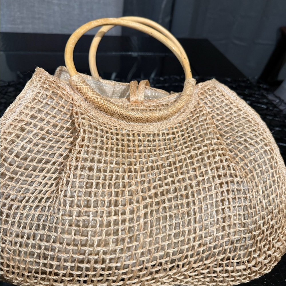 Handcrafted Floral Jute Bag with Wooden Handles - Picture 5 of 6